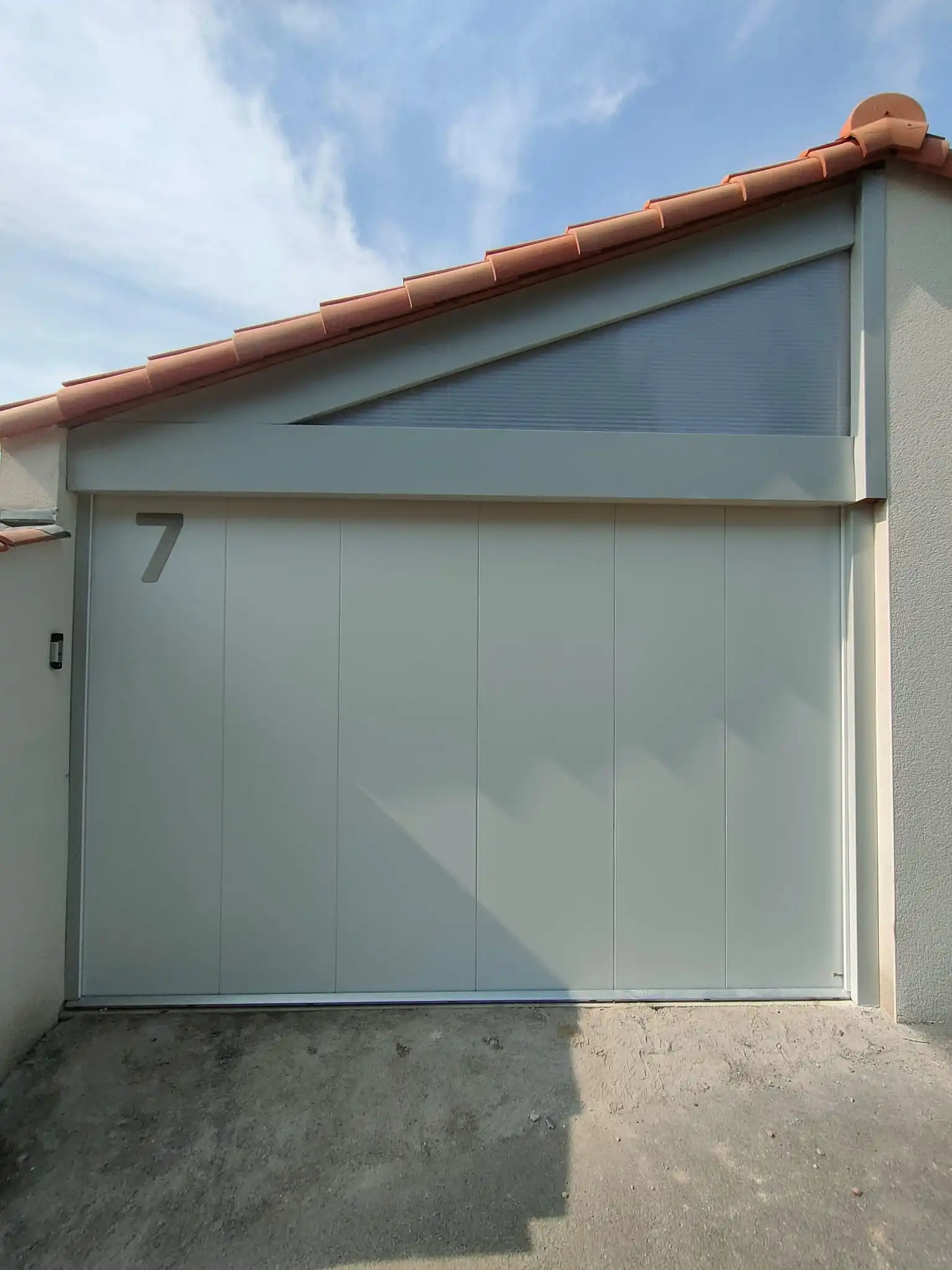 portes-garage-jm-ouvertures-les-herbiers (5) portes-garage-jm-ouvertures-les-herbiers (5)