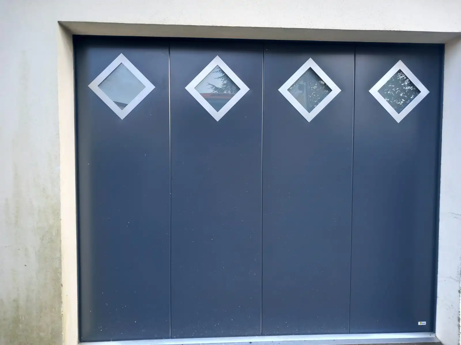 portes-garage-jm-ouvertures-les-herbiers (9)